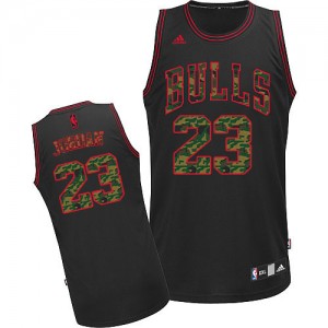 Maillot NBA Camo noir Michael Jordan #23 Chicago Bulls Fashion Swingman Homme Adidas