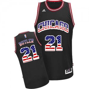 Maillot NBA Chicago Bulls #21 Jimmy Butler Noir Adidas Swingman USA Flag Fashion - Homme