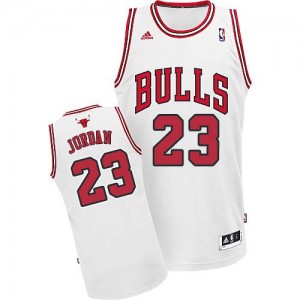 Chicago Bulls Michael Jordan #23 Home Swingman Maillot d'équipe de NBA - Blanc pour Homme