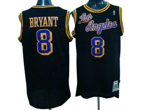 Maillot NBA Noir / Violet Kobe Bryant #8 Los Angeles Lakers Throwback Swingman Homme Mitchell and Ness