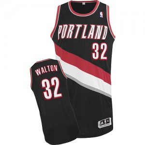 Maillot NBA Noir Bill Walton #32 Portland Trail Blazers Road Authentic Homme Adidas