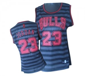 Maillot NBA Authentic Michael Jordan #23 Chicago Bulls Groove Gris noir - Femme