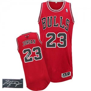 Maillot Authentic Chicago Bulls NBA Road Autographed Rouge - #23 Michael Jordan - Homme