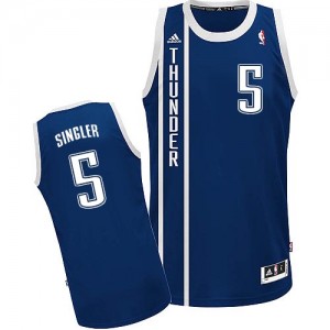Oklahoma City Thunder #5 Adidas Alternate Bleu marin Swingman Maillot d'équipe de NBA Magasin d'usine - Kyle Singler pour Homme